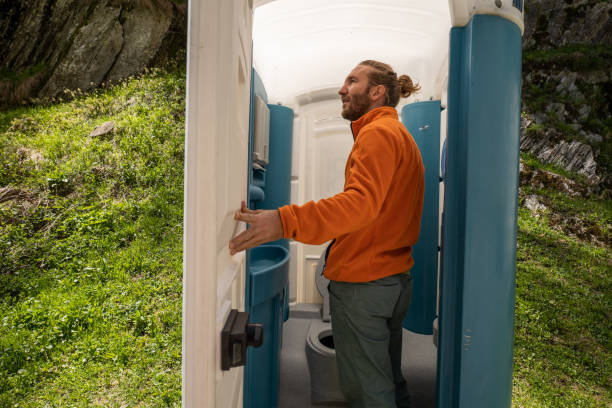 Best Porta potty rental near me  in Canton, OH